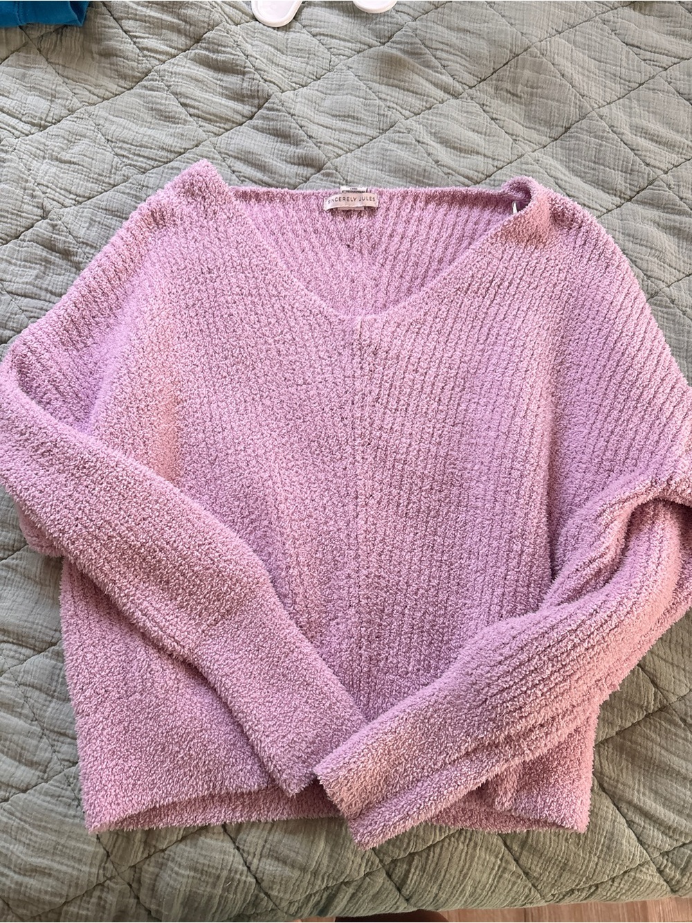 BUNDLE! purple and red sweaters!